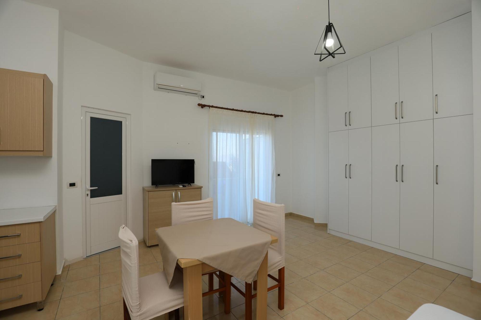 Michelle Apartments Εξαμίλιο Εξωτερικό φωτογραφία