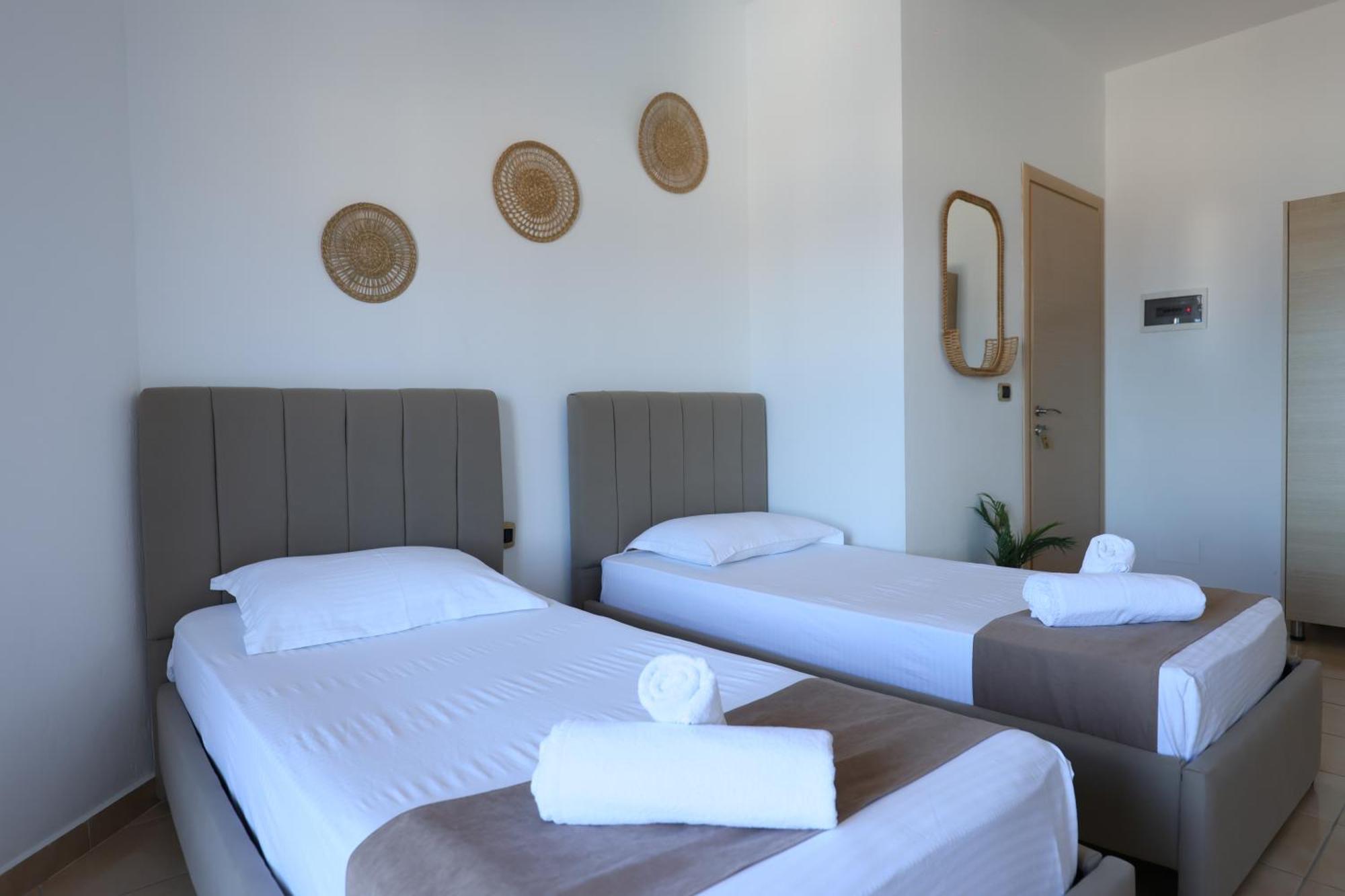 Michelle Apartments Εξαμίλιο Εξωτερικό φωτογραφία