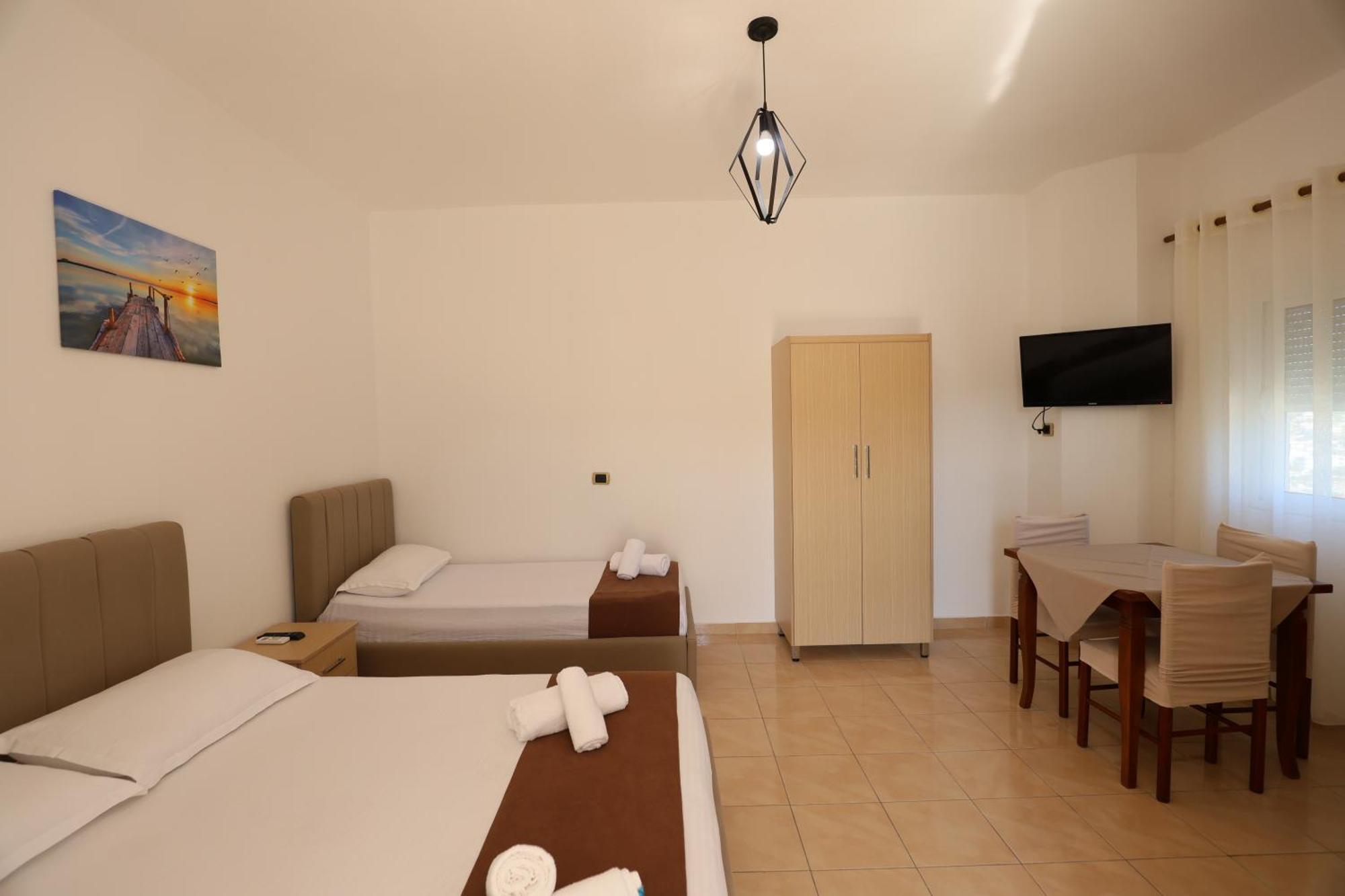 Michelle Apartments Εξαμίλιο Εξωτερικό φωτογραφία
