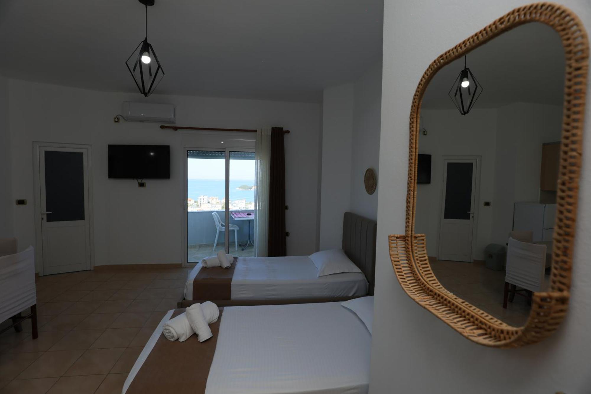 Michelle Apartments Εξαμίλιο Εξωτερικό φωτογραφία