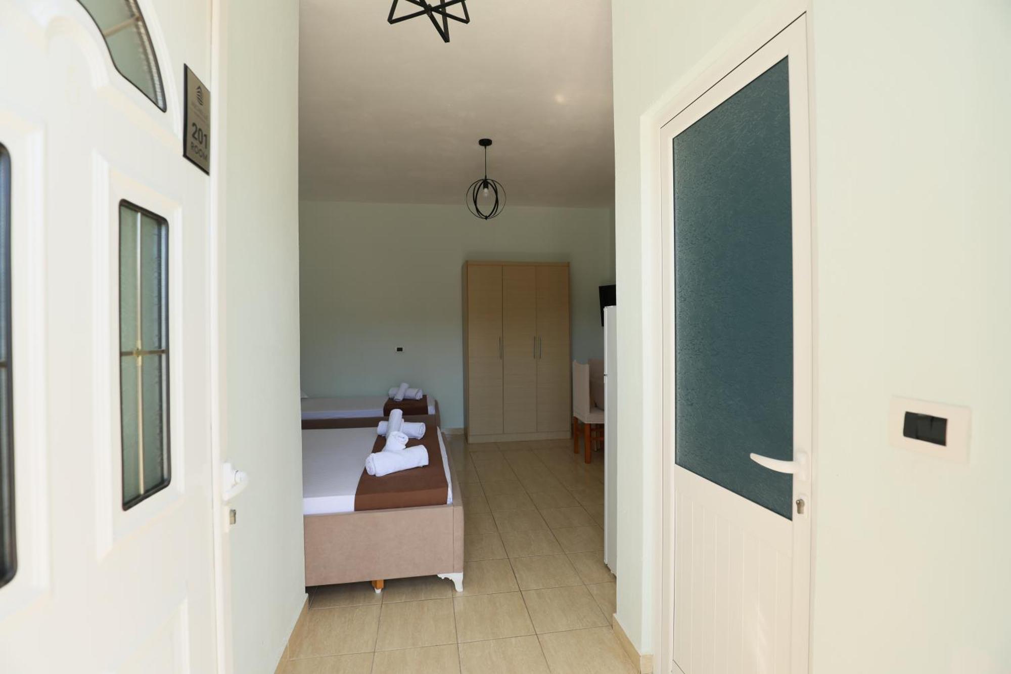 Michelle Apartments Εξαμίλιο Εξωτερικό φωτογραφία